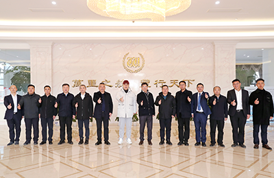 中國航空學(xué)會(huì )低空經(jīng)濟首席專(zhuān)家董志毅調研萬(wàn)豐...